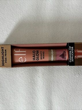 e.l.f. Halo Glow Beauty Wand Highlighter - Pink Prism